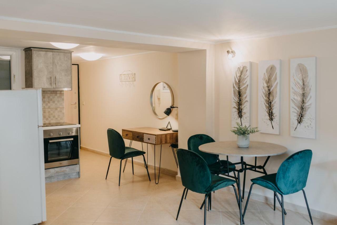 Best House, Central Luxury Apartment, Agiou Nikolaou, Patra Patras Exterior foto